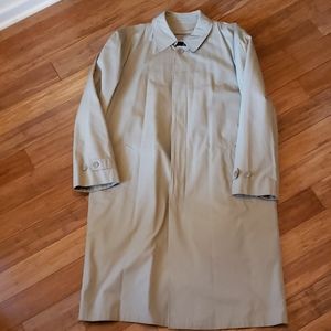 London Fog Men's Classic Trench Coat Tan 44R